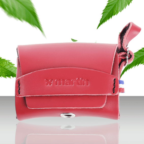 Dozownik skórzany na woreczki dla psa Poopidoo czerwony 2