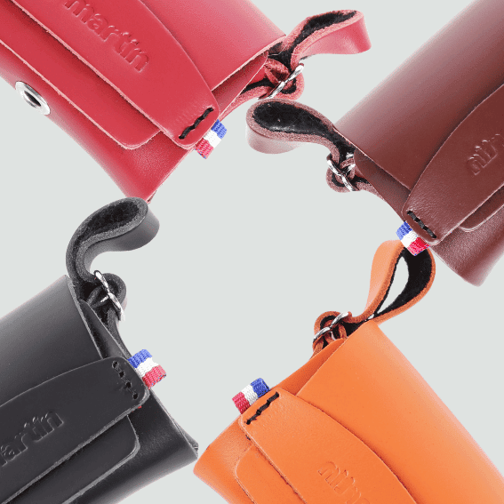 Dozownik skórzany na woreczki dla psa Poopidoo 4 kolory