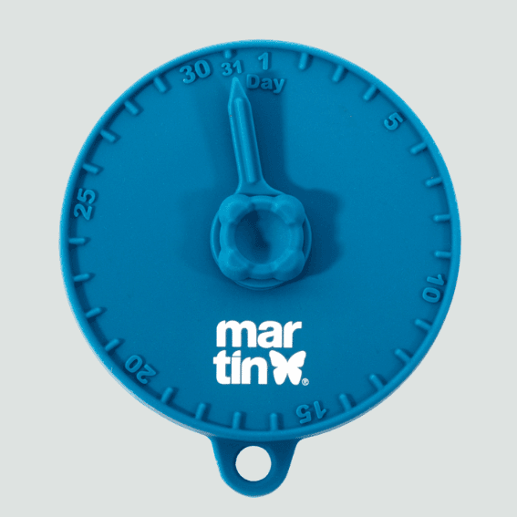 Pokrywka do karmy dla psa z obrotowym znacznikiem daty niebieska
