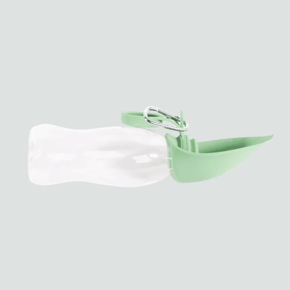 Butelka na wodę dla psa z silikonu 2w1 zielona 4